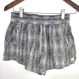 VUORI Dash Short Shibori Patterned Women's S